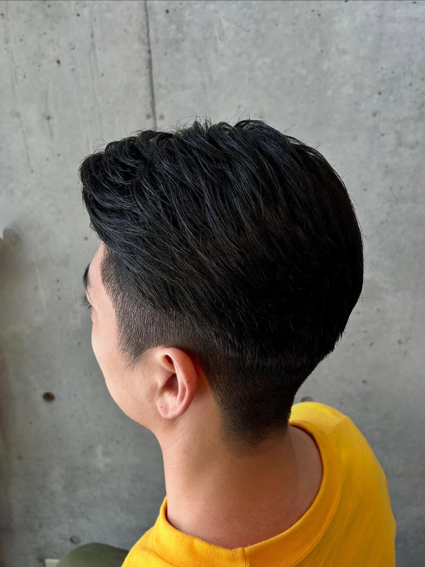 【20代 爽やかビジネスショート】